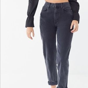 BDG High-Rise Mom-Jean Black Denim